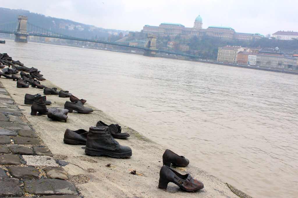 Sapatos: Homenagem aos judeus assassinados em Budapest